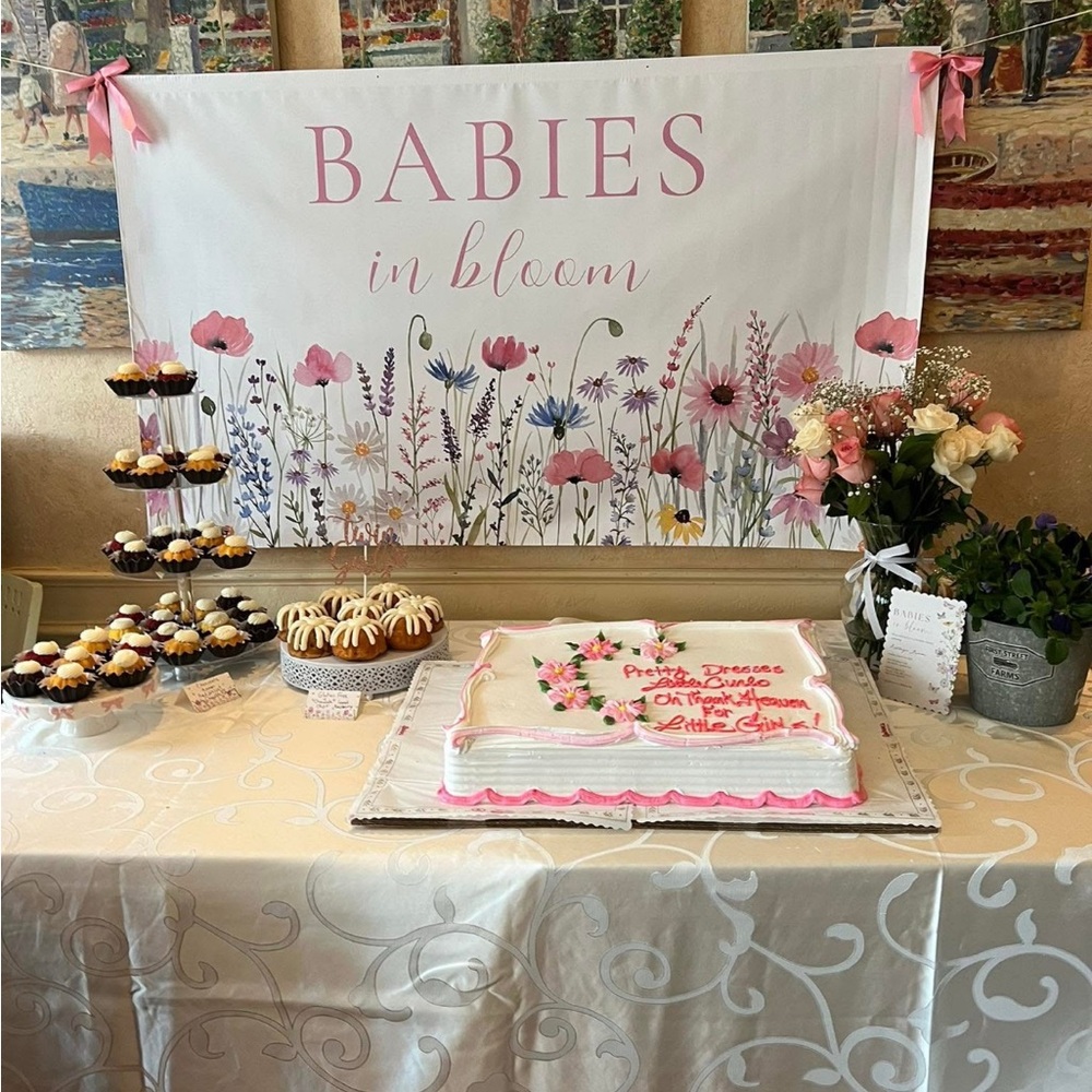Floral 'Babies in Bloom' Vinyl Banner - Picture 1 of 5